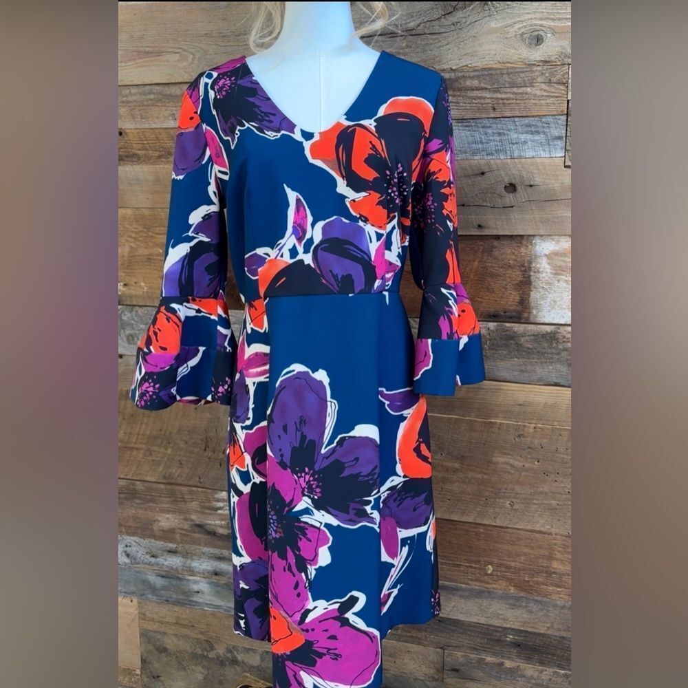 Trina Turk Floral Bell Sleeve V-Neck Shift Dress Blue Orange Purple - Size 8